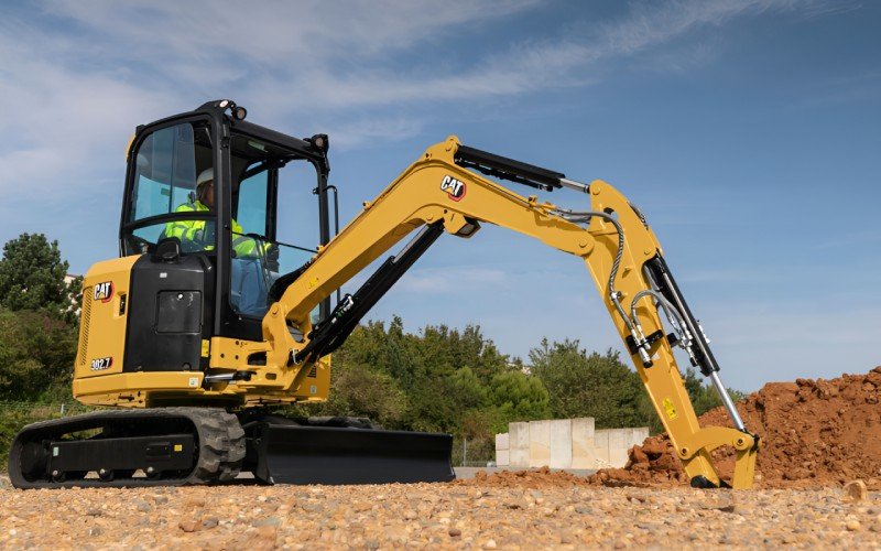 Mini Escavadeira CAT 302.7